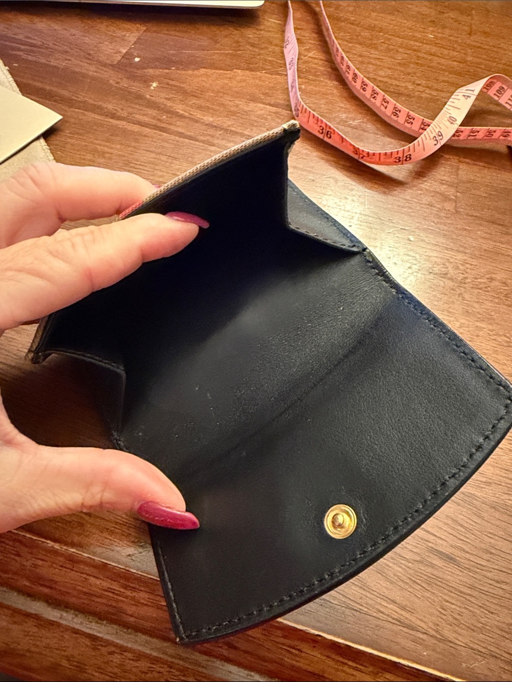 Accessory Subcategory Identification - Picture 5 of 10